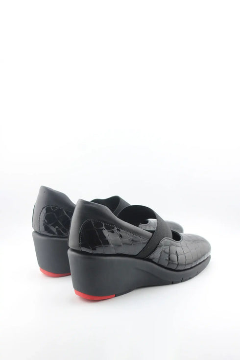 DFC Relax Crocodile Pattern Wedge Loafers